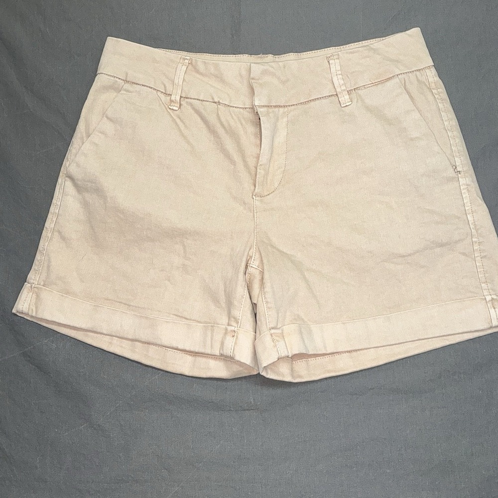 OAT NEW YORK Women's High Rise Cuffed Shorts Distressed Cream Size 2/26